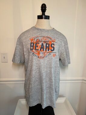Team Apparel Gray Heather Tee with Orange Chicago Bears Chest Logo